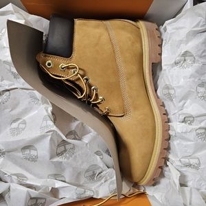Timberland 6 inch construction boot